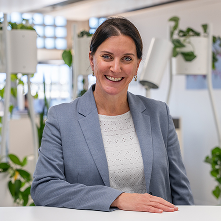 Porträt Bild von HR Business Partnerin Sarah Camenisch