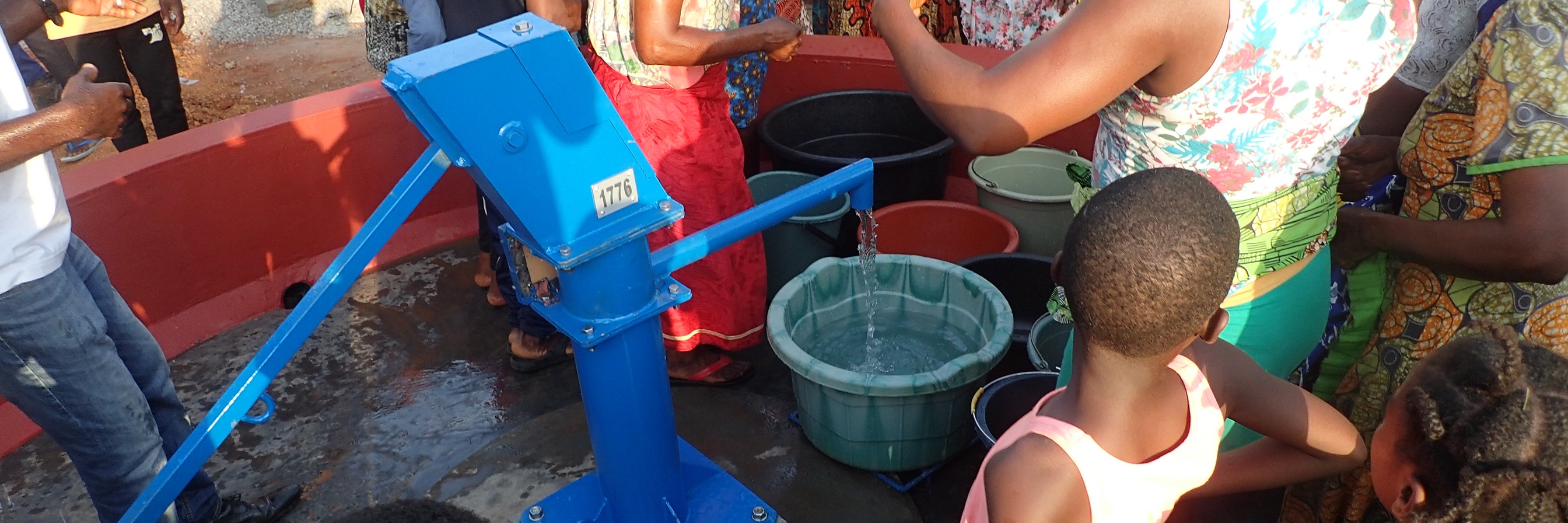 Trinkwasser anstatt Weihnachtskarten