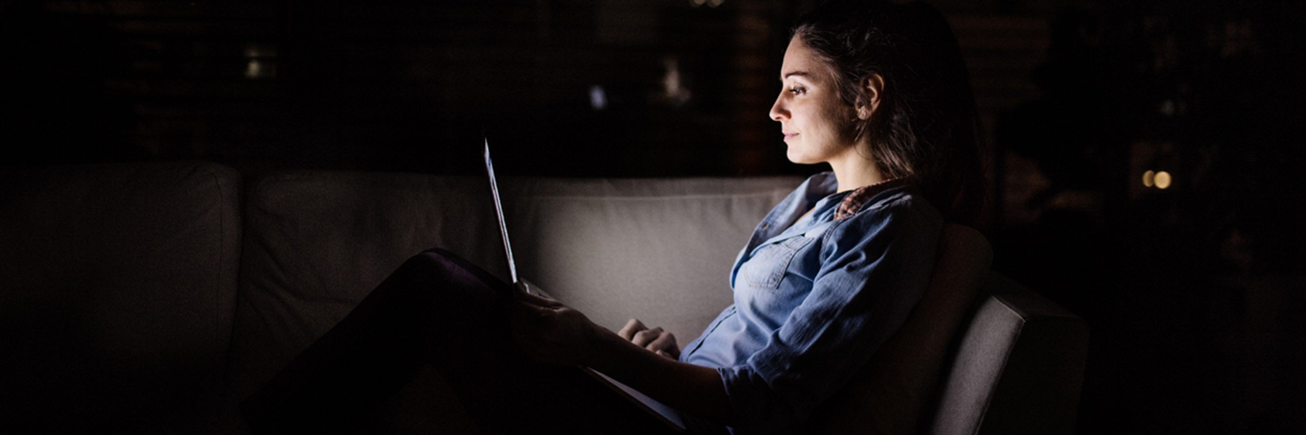 LED-Lampen sind energiesparend. Ihr weisses Licht kann aber auch unser Wohlbefinden. Mit unseren Tipps beugen Sie vor.